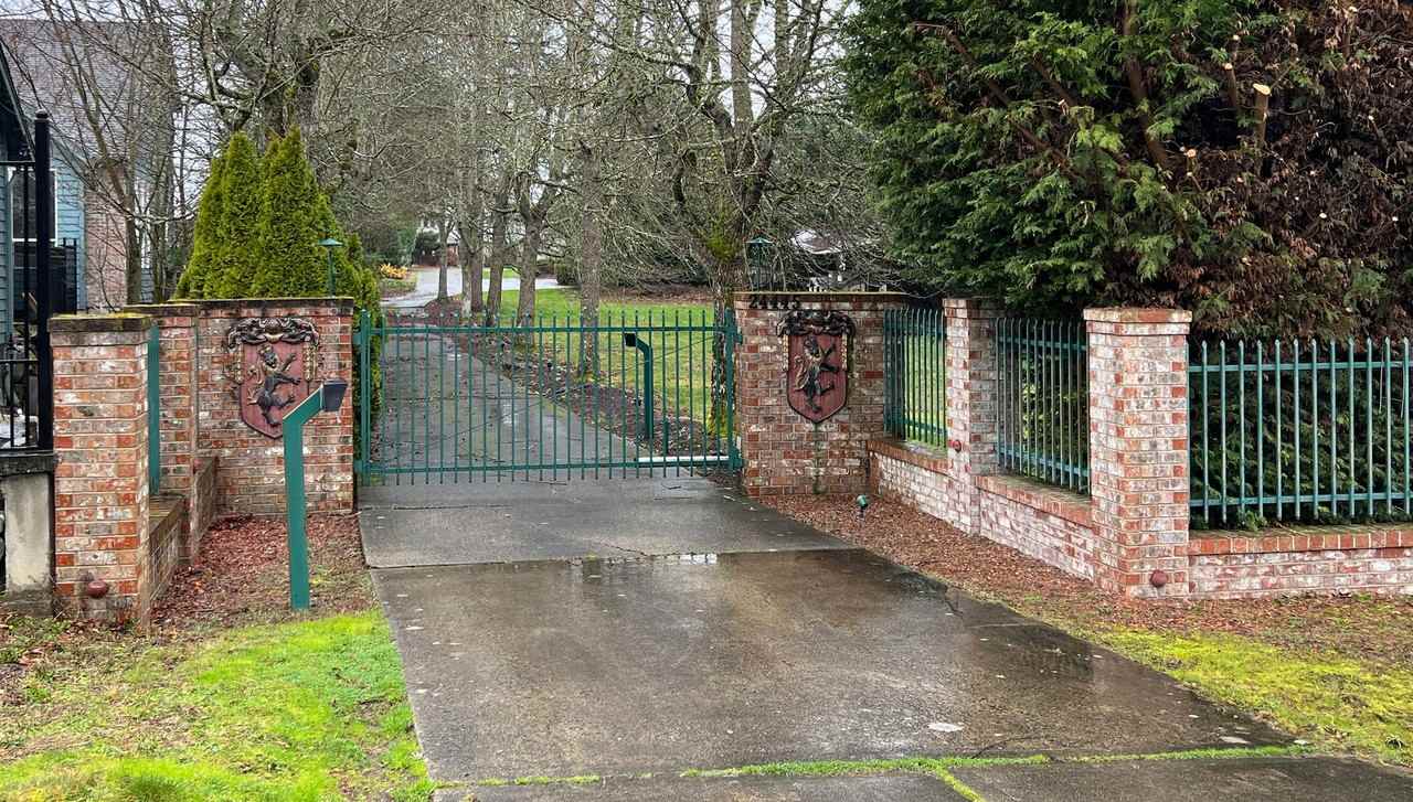 24445 Marine View Dr S - Photo 2 of 50