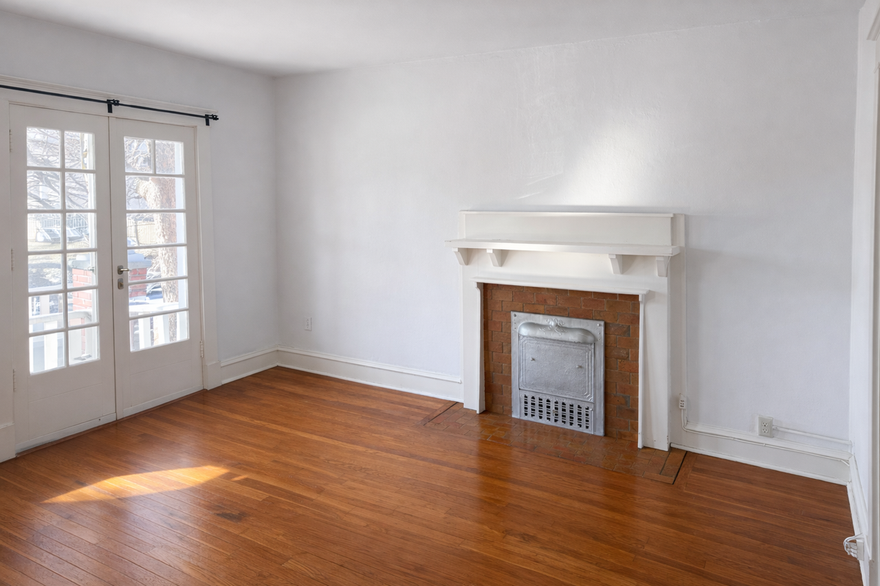 3925 Roanoke Rd #2N - Photo 3 of 12