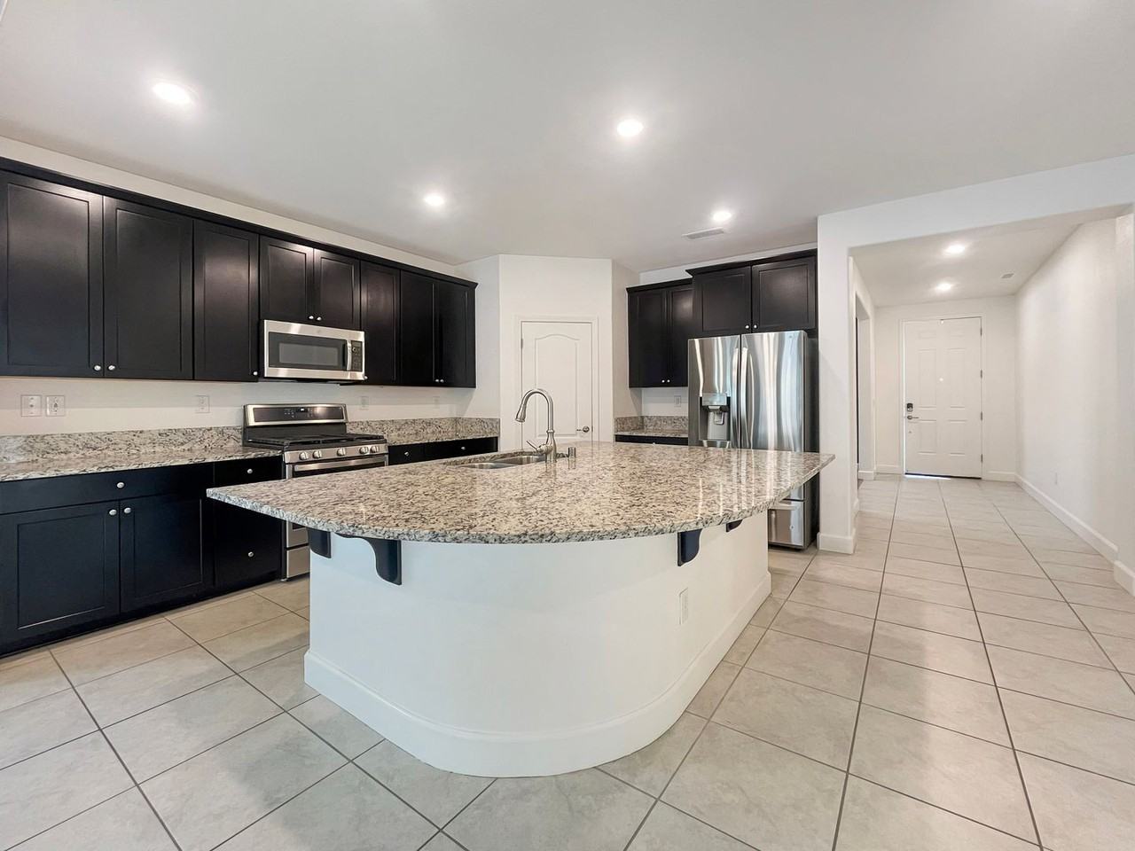 7325 Overture Dr - Photo 3 of 18