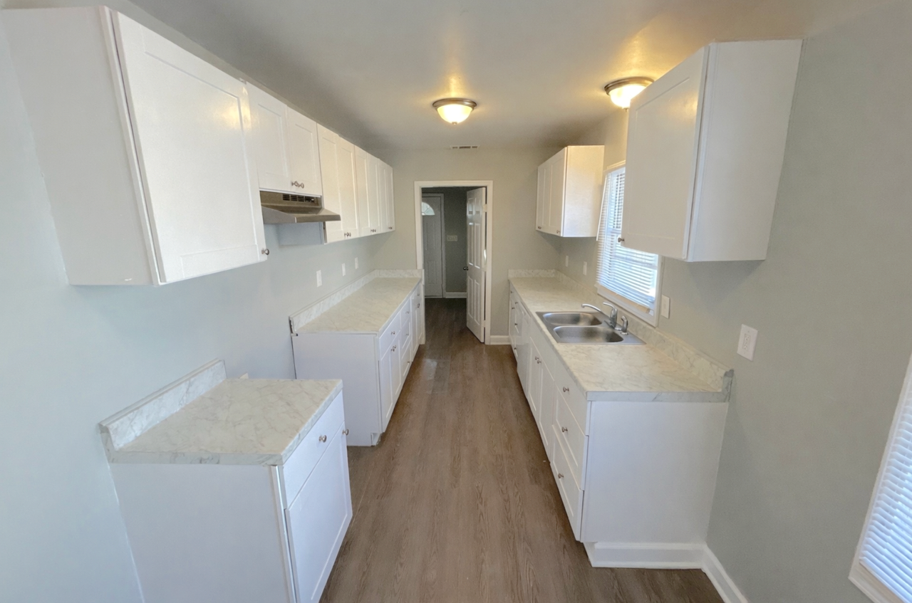 3659 Kimball Ave - Photo 2 of 13