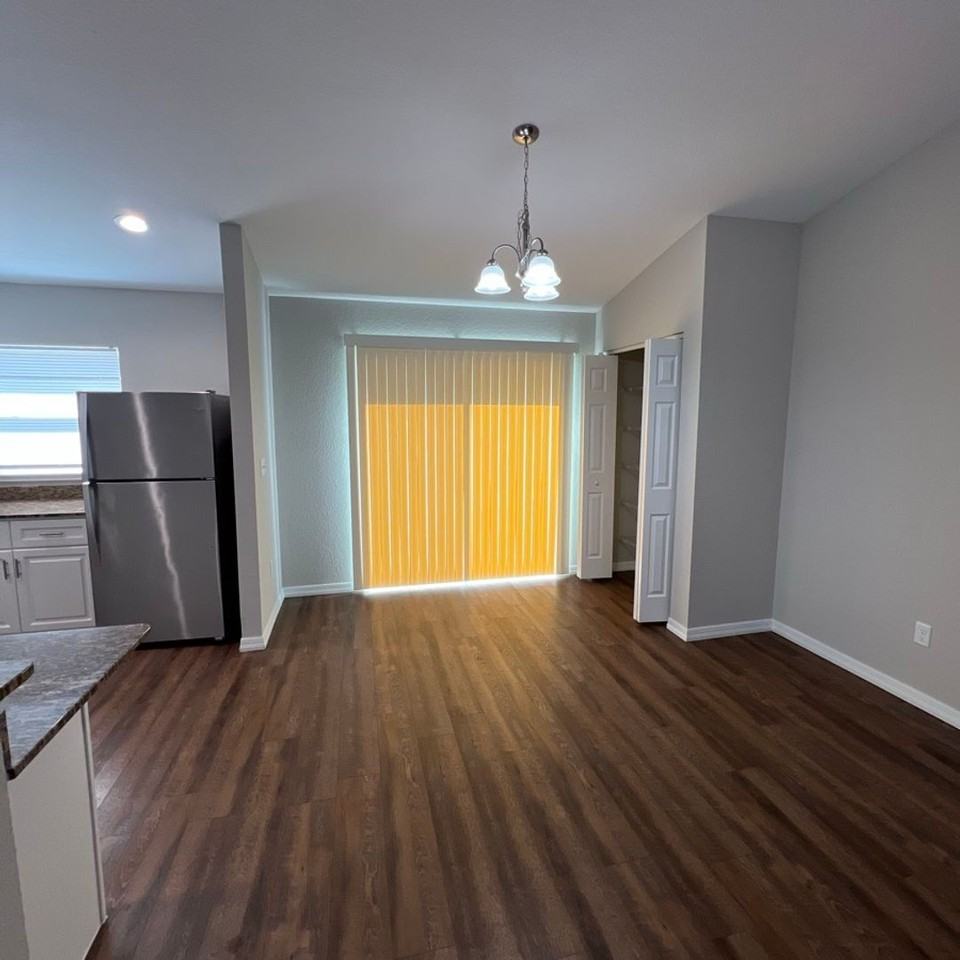 3628 Se 134th St - Photo 4 of 24