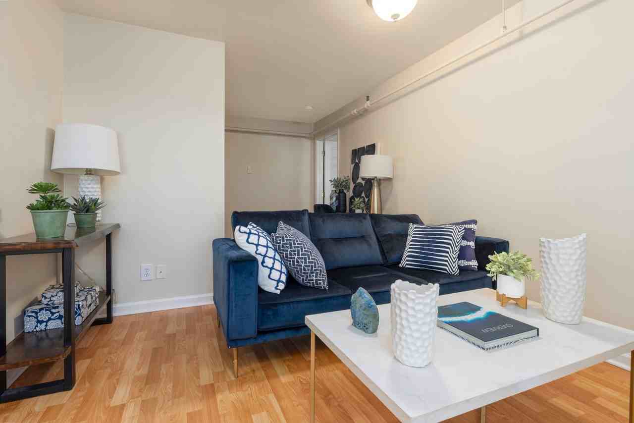 Parkside Apartments in Capitol Hill - Photo 6 of 9