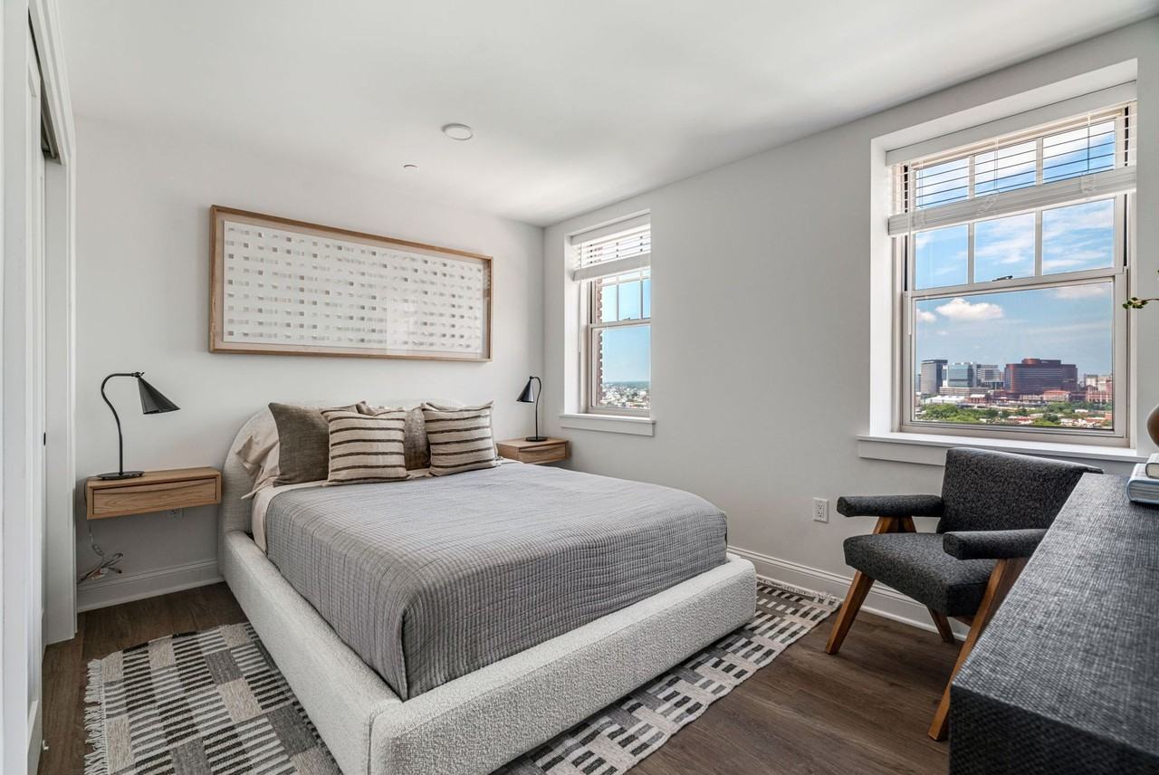 The Muse - Photo 3 of 38