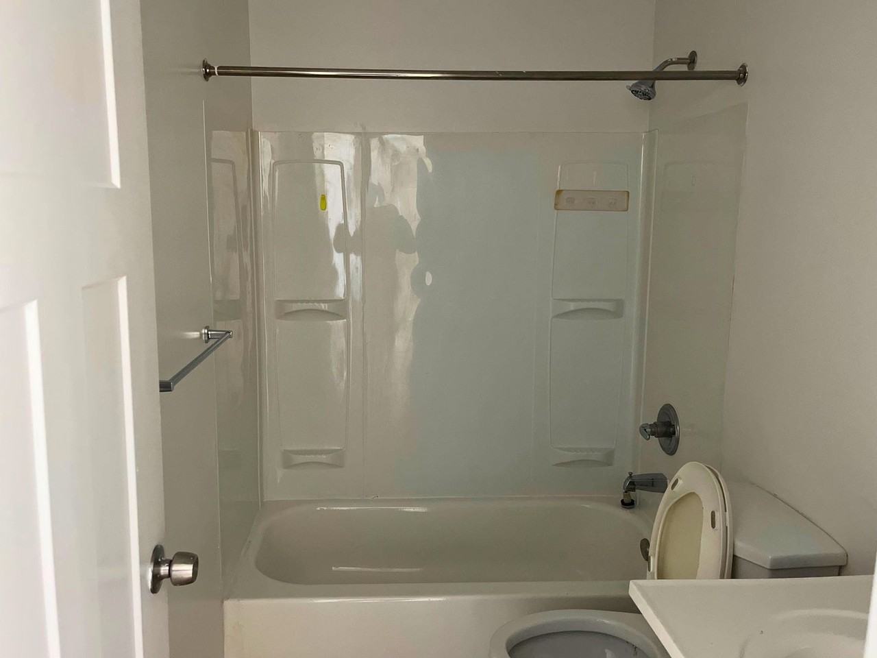 306 Elmwood Drive - Photo 6 of 11