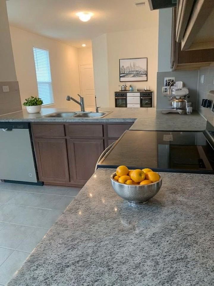 11723 Midnight Rain - Photo 6 of 22