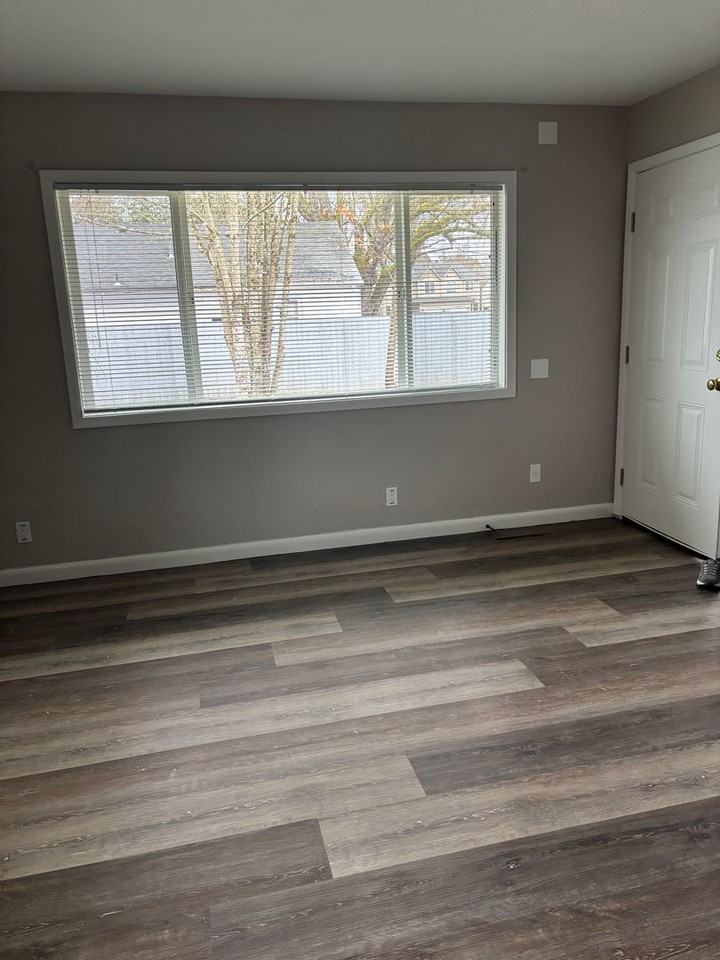 1215 N Meridian St - Photo 6 of 23