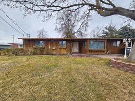 205 Daley Dr - Photo 1 of 1