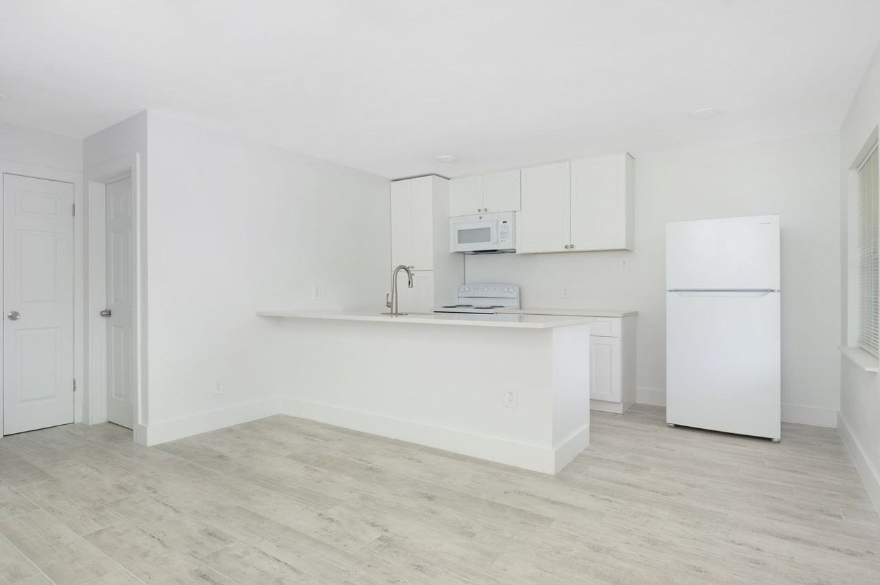 3017 49TH ST S - Photo 6 of 50