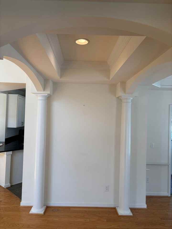 6088 Rothwell Ln - Photo 3 of 43