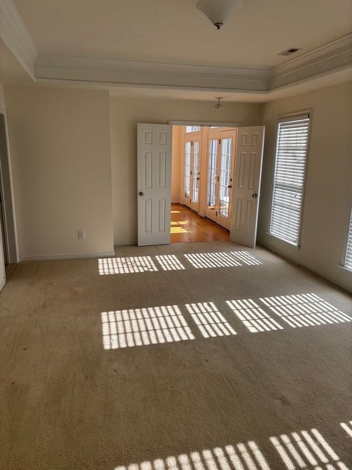 6088 Rothwell Ln - Photo 5 of 43