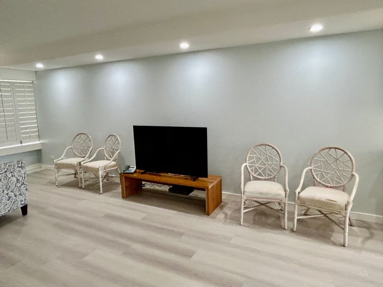 2895 Kalakaua Ave #1401 - Photo 7 of 18