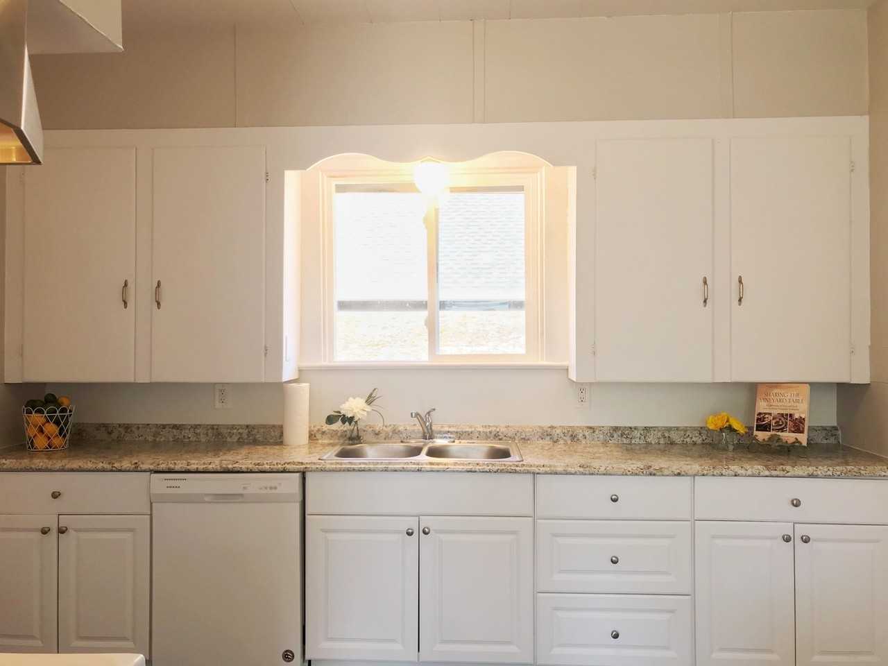 3805 E Howe St - Photo 7 of 25