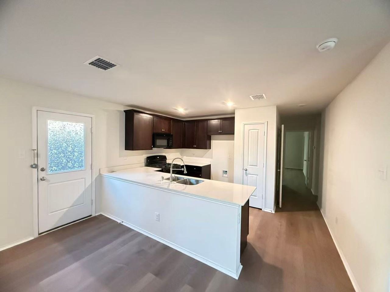 2723 Blackbuck Ct - Photo 4 of 29