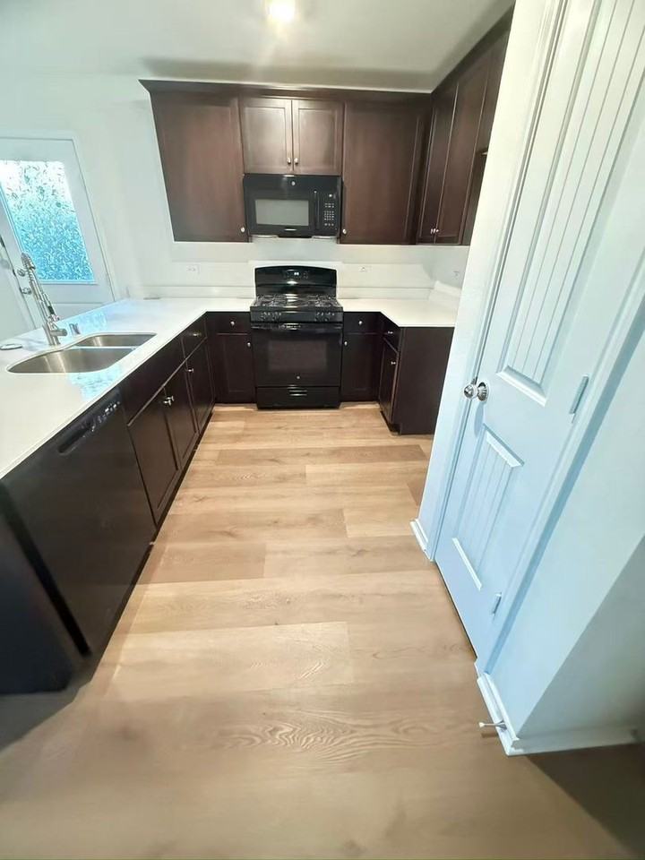 2723 Blackbuck Ct - Photo 5 of 29