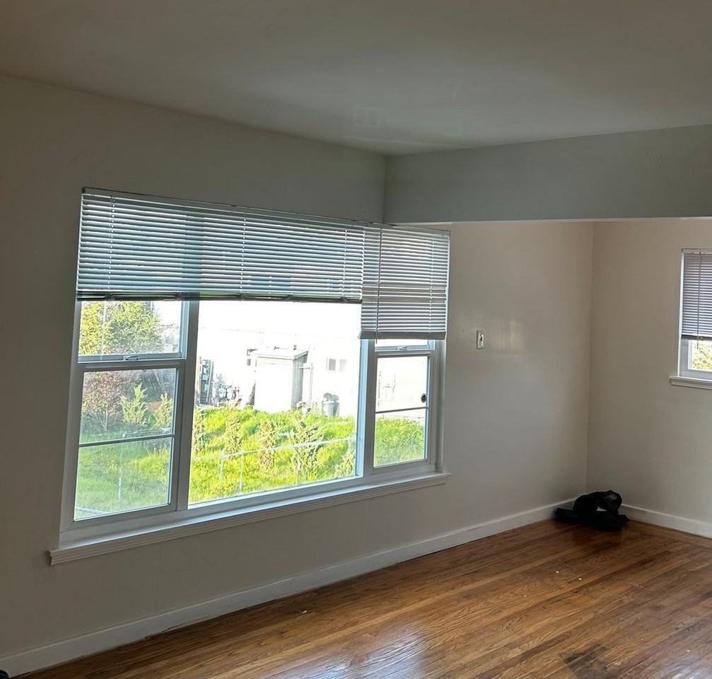 1340 Blake St - Photo 2 of 6