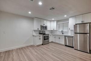 featured image of 4332 N 21st St
