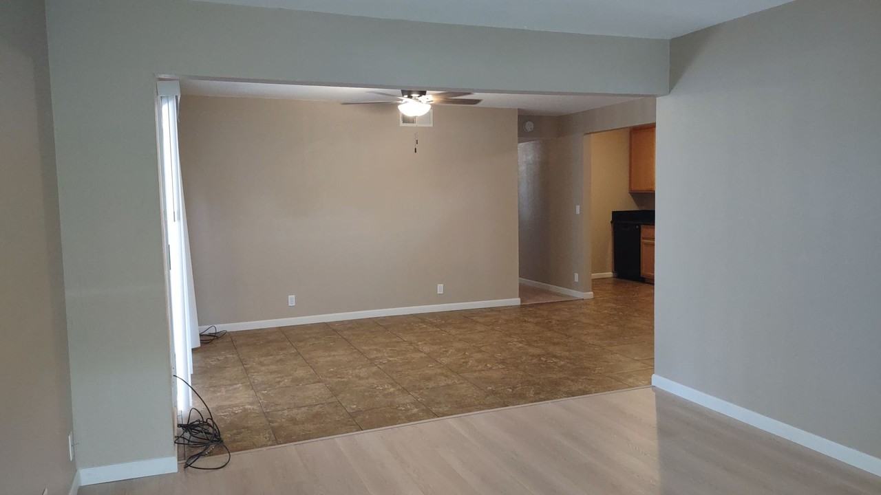 2718 Toro Ct - Photo 4 of 20