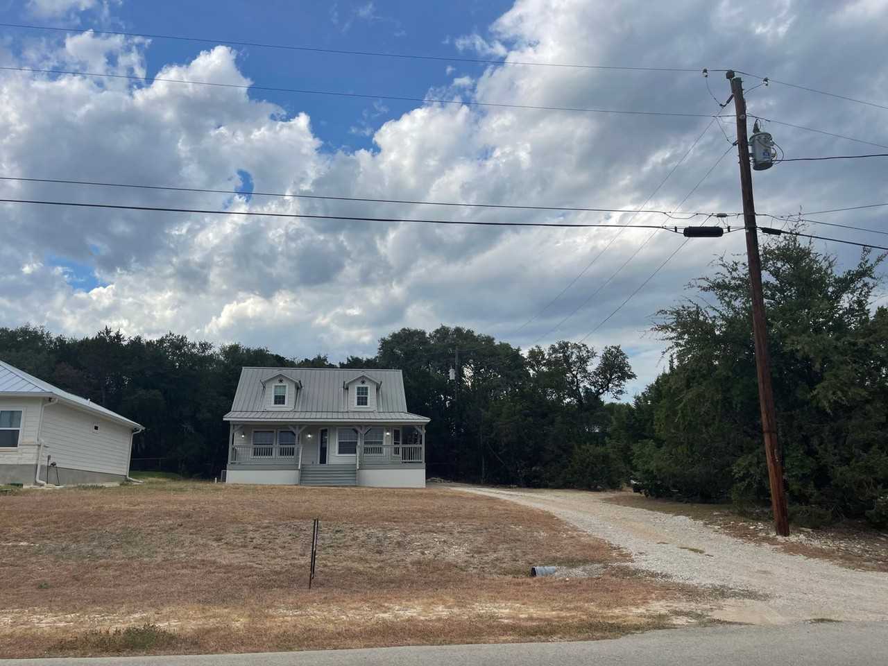 542 Lonesome - Photo 3 of 28