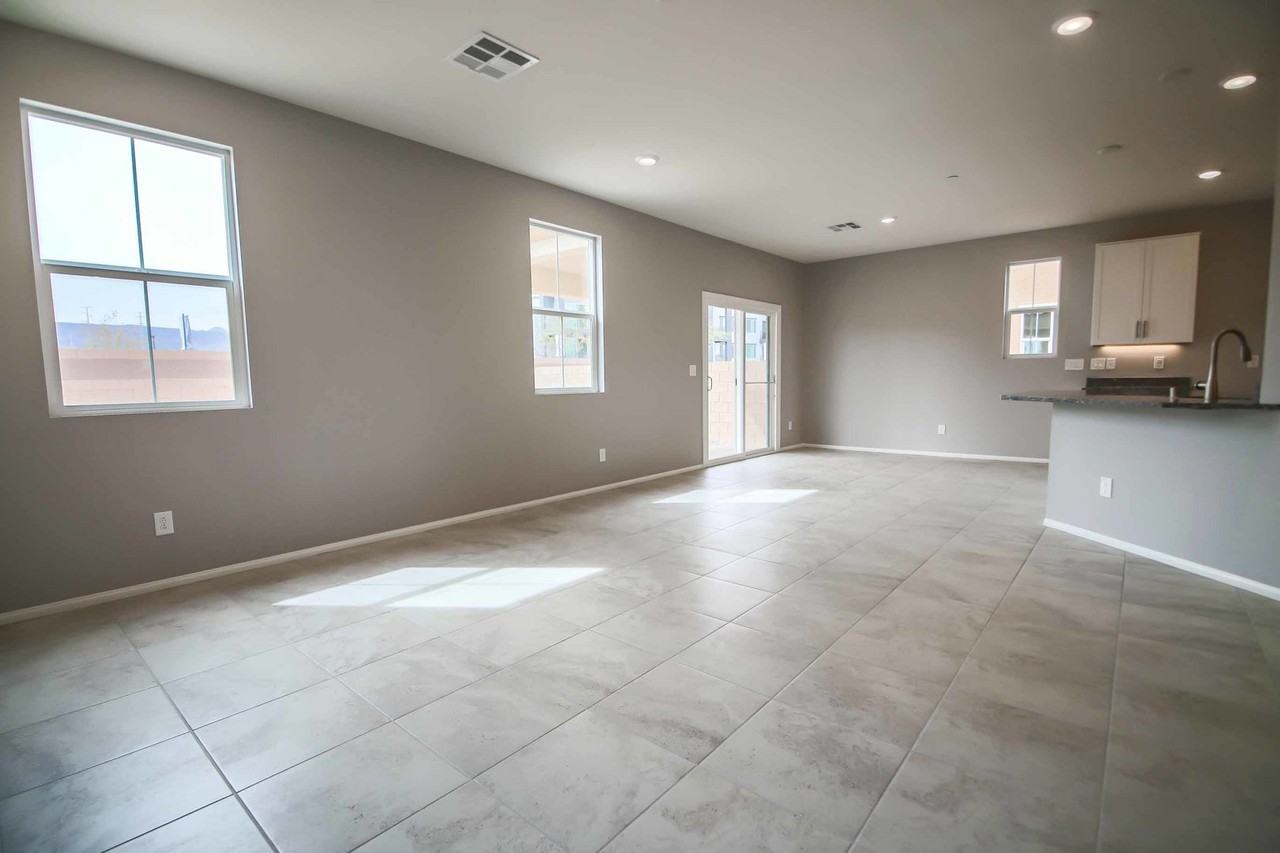 1417 Overseer Ave - Photo 3 of 23