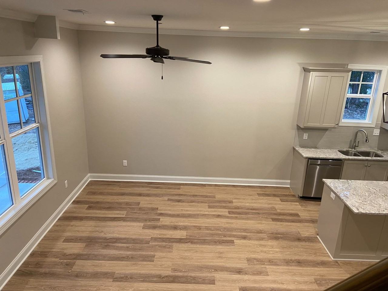 202 Crabapple Cv - Photo 4 of 20