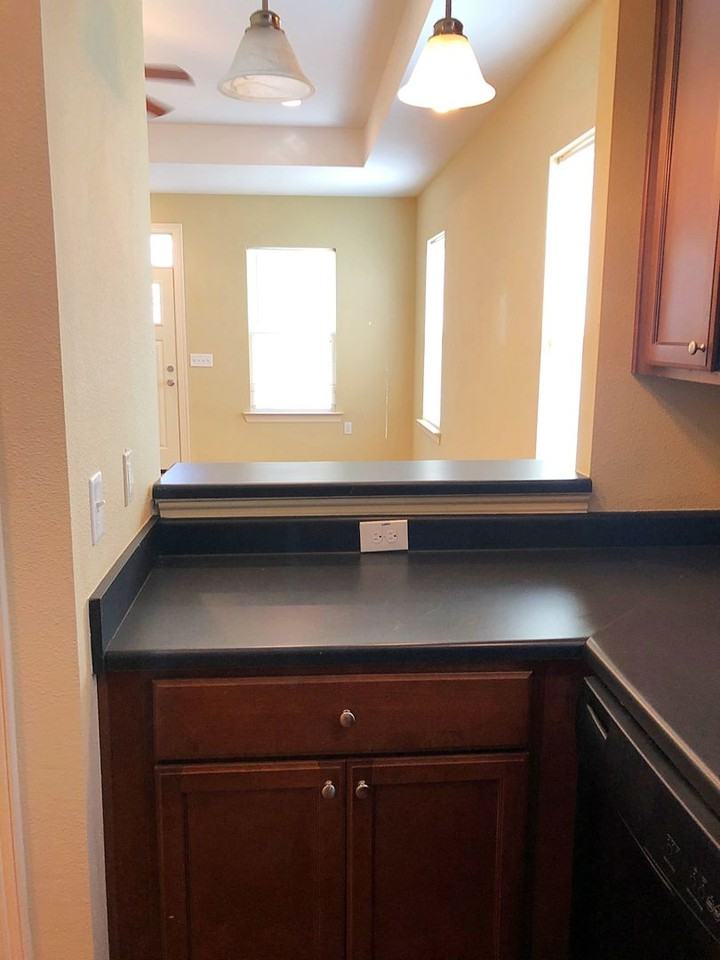 2009 Cable Ave - Photo 5 of 12