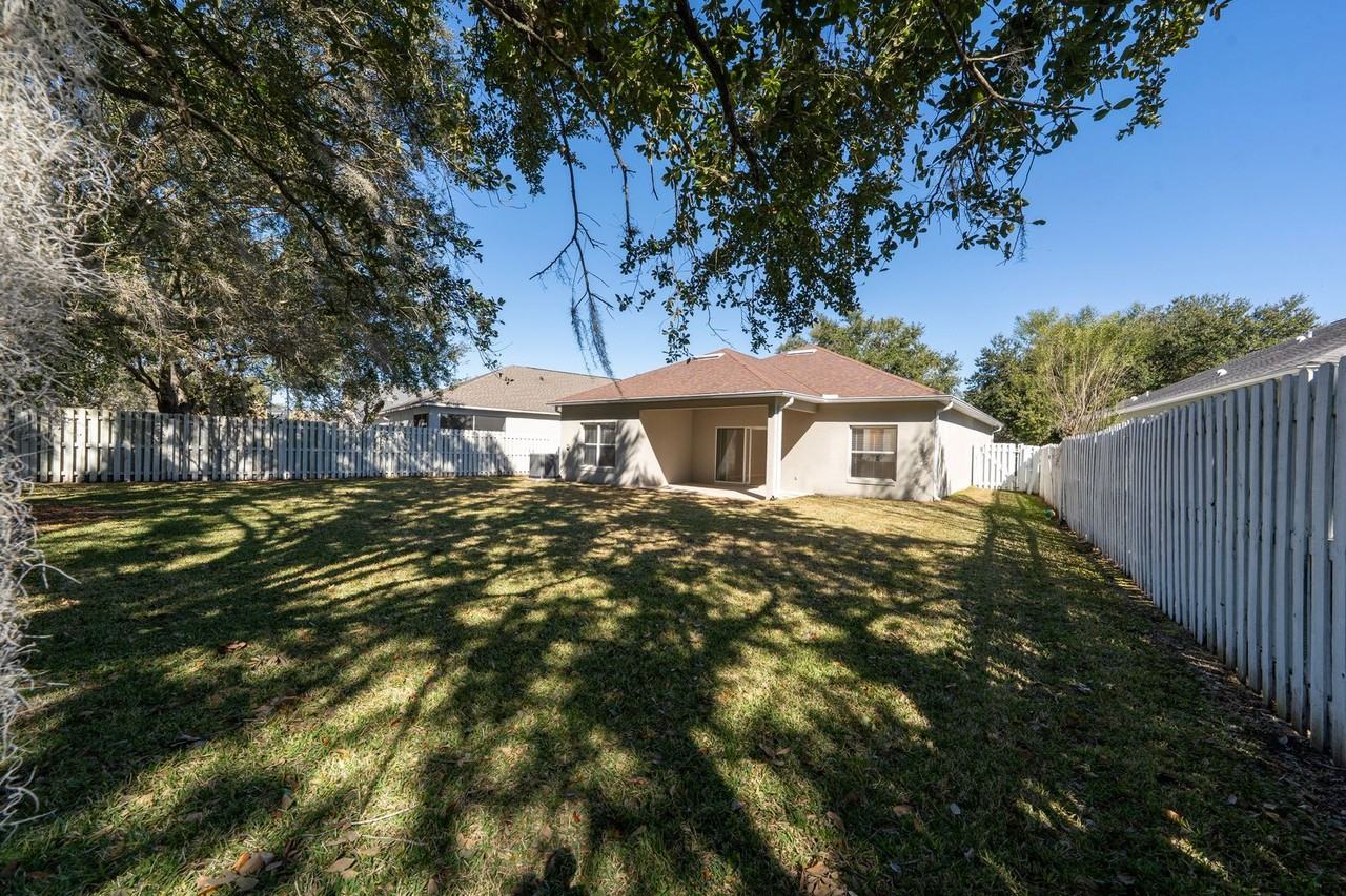 6274 Glenn Cliff Way - Photo 2 of 42