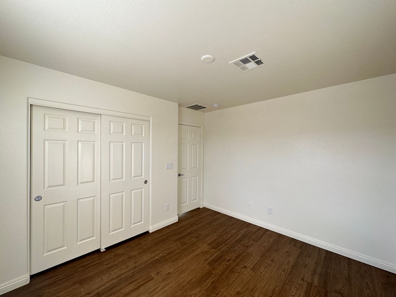 4475 Days Creek Ave - Photo 6 of 18