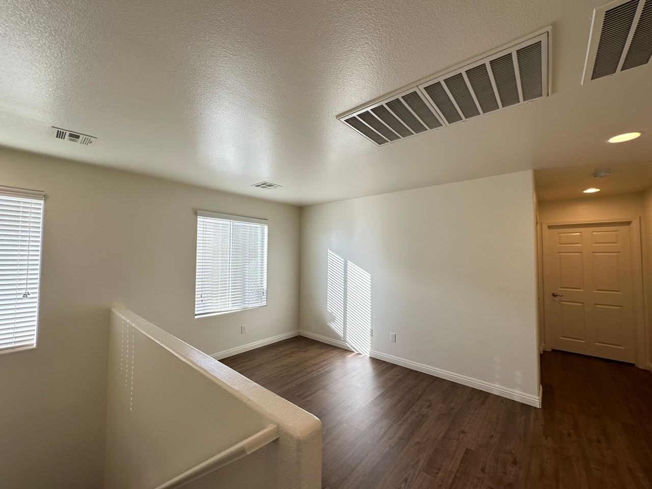 4475 Days Creek Ave - Photo 7 of 18