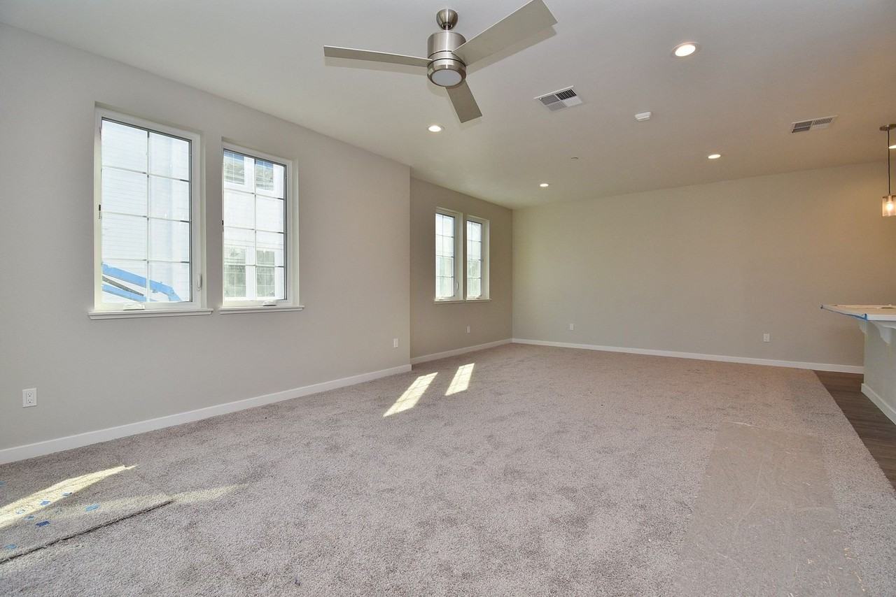 3871 Bonde Way - Photo 3 of 19