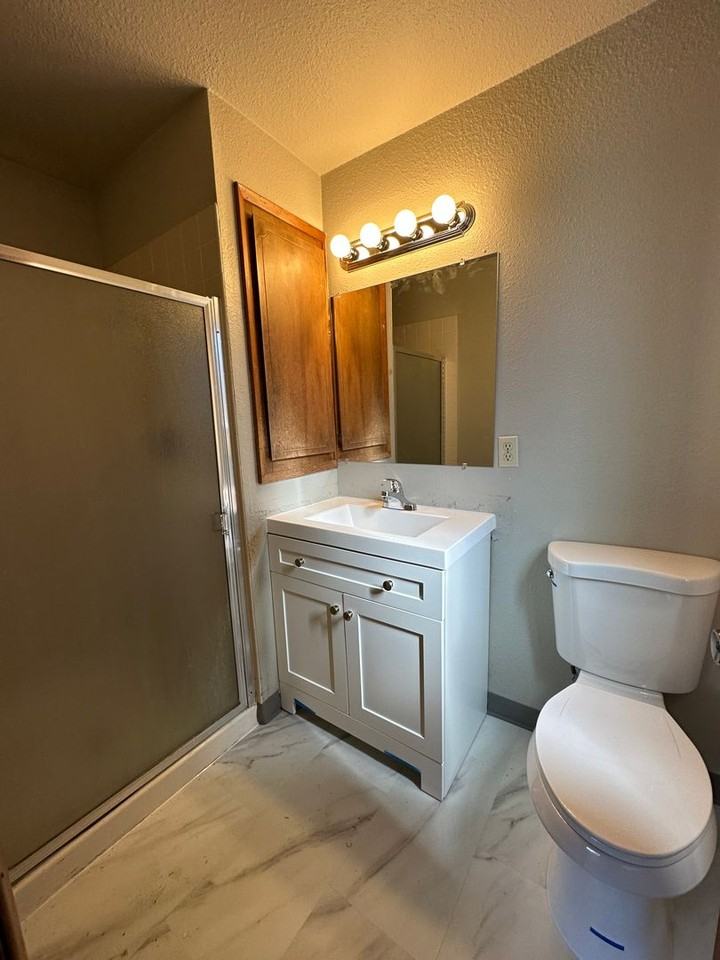 4716 Sw Stoddard Dr - Photo 7 of 10