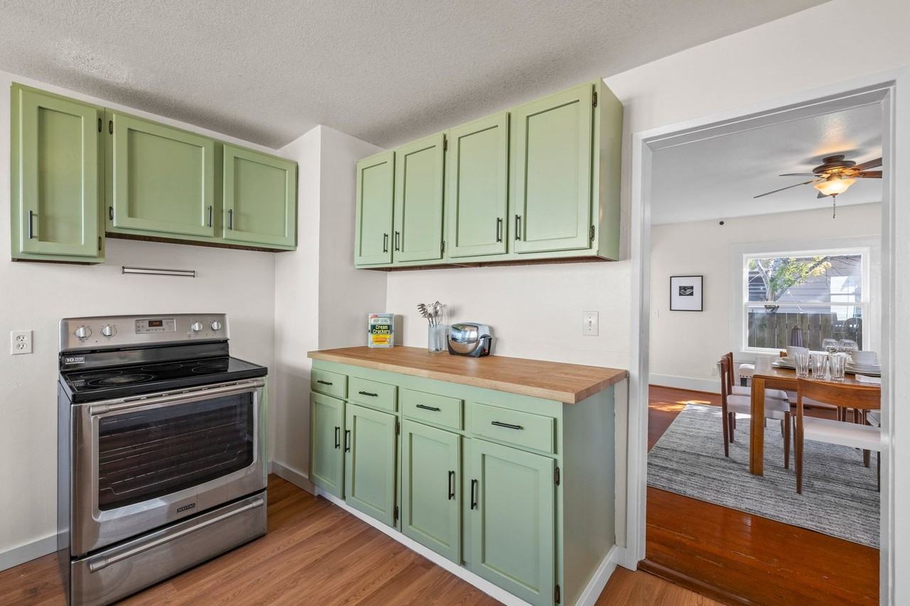 503 Ne Jarrett St - Photo 2 of 27