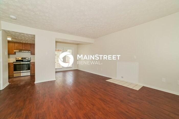 7537 Kilbridge Dr - Photo 3 of 17