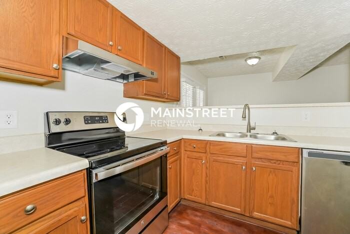 7537 Kilbridge Dr - Photo 5 of 17