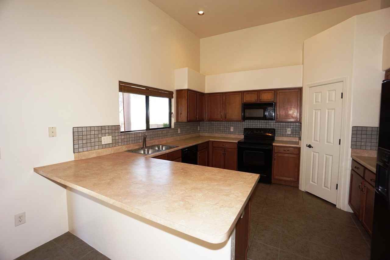 48 S Happy Valley Saddle Dr - Photo 6 of 15