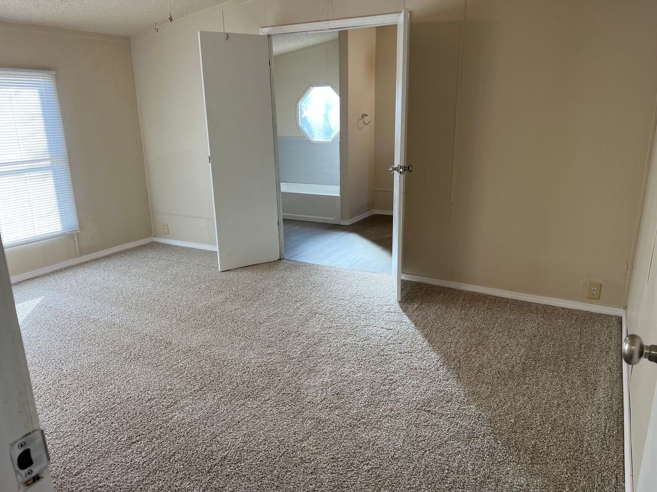 26843 S Indian Rd - Photo 5 of 15