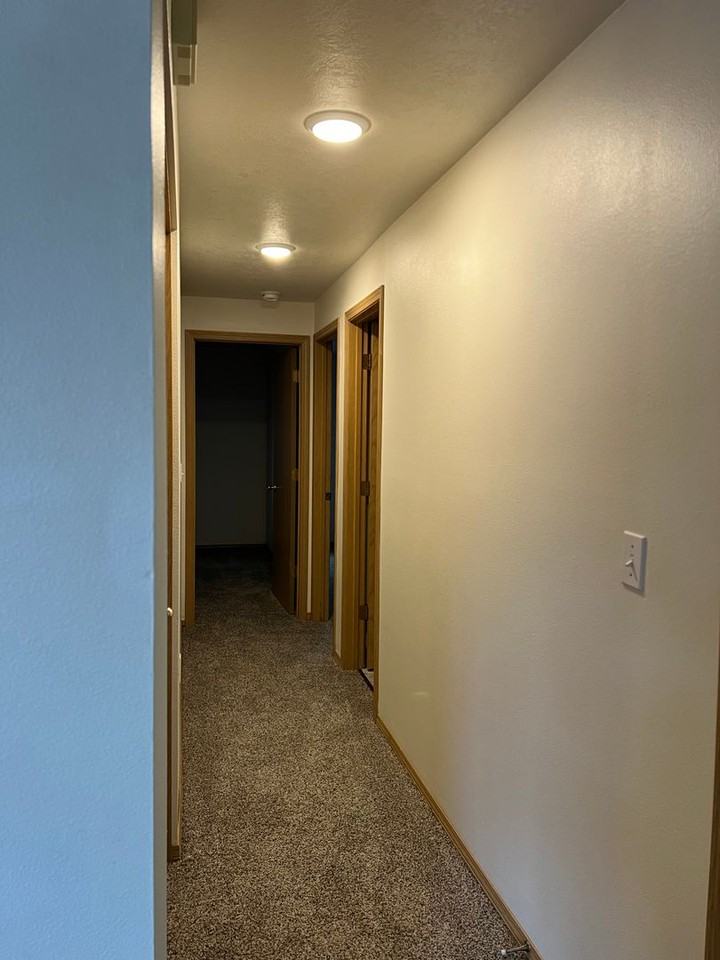 2825 Sw 28th St - Photo 7 of 26