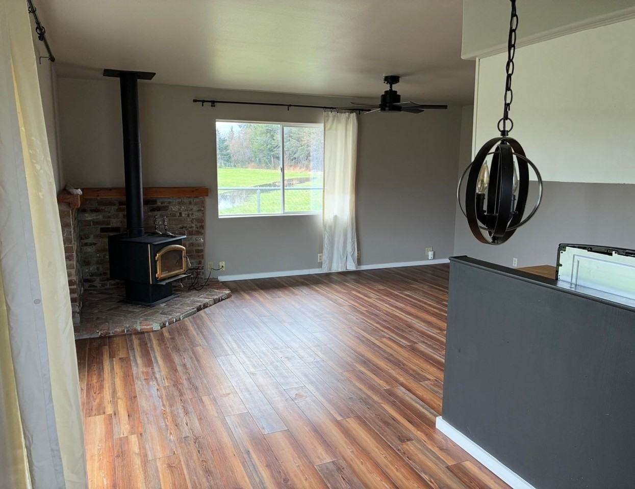 9179 Harrison Rd #B - Photo 4 of 6