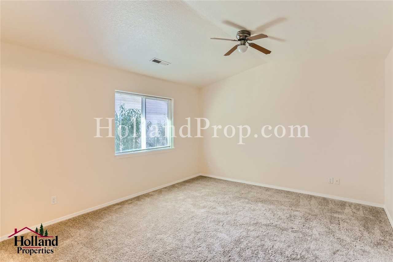 17880 Sw Arbela Ct - Photo 6 of 16