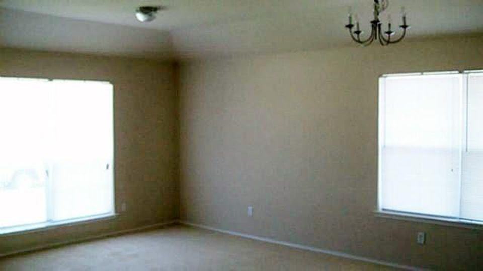 5308 Malibu St - Photo 7 of 10