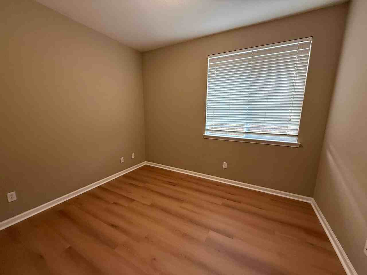 1248 Berry Creek Rd - Photo 7 of 15