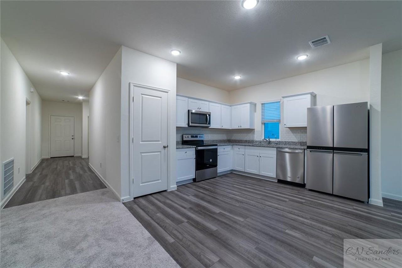 4807 Highland Springs Dr - Photo 5 of 20