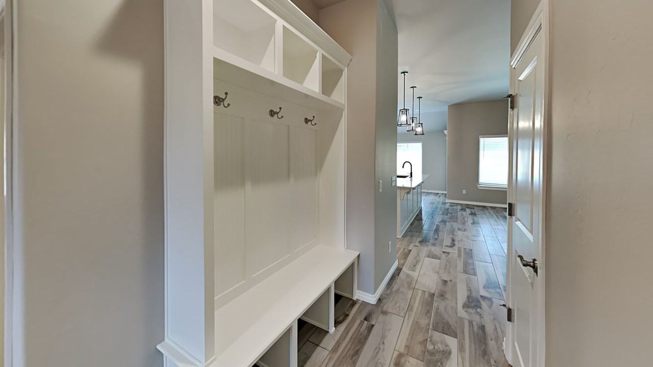 9113 Poppey Pl - Photo 4 of 21