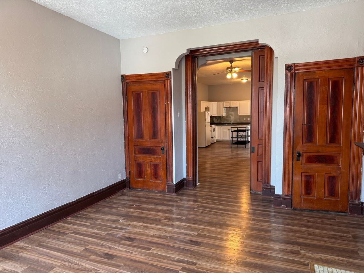 2902-2906 Cherokee - Photo 6 of 25