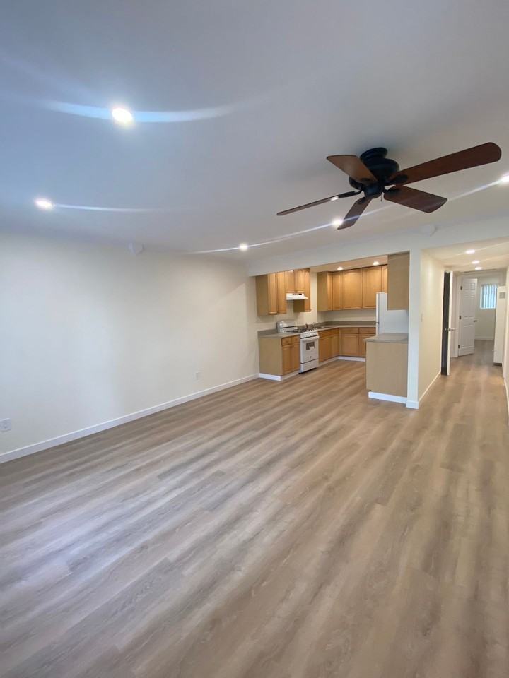 1274 N. Cuyamaca Street - Photo 5 of 11