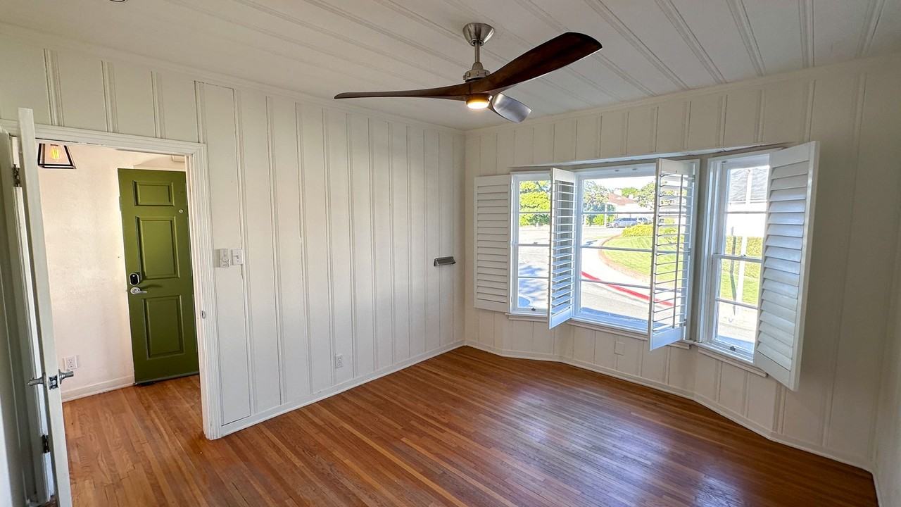 4411 S Mullen Ave - Photo 2 of 23