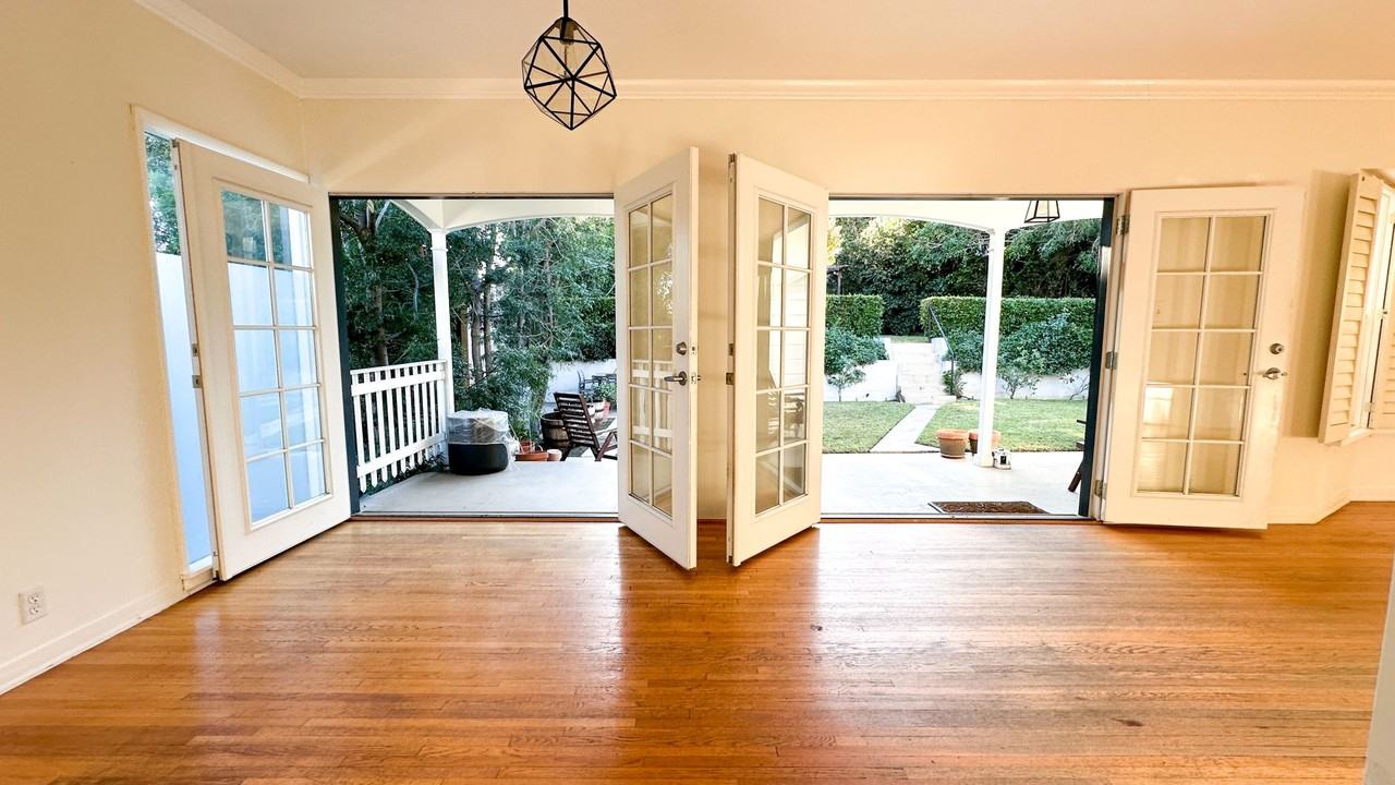 4411 S Mullen Ave - Photo 7 of 23