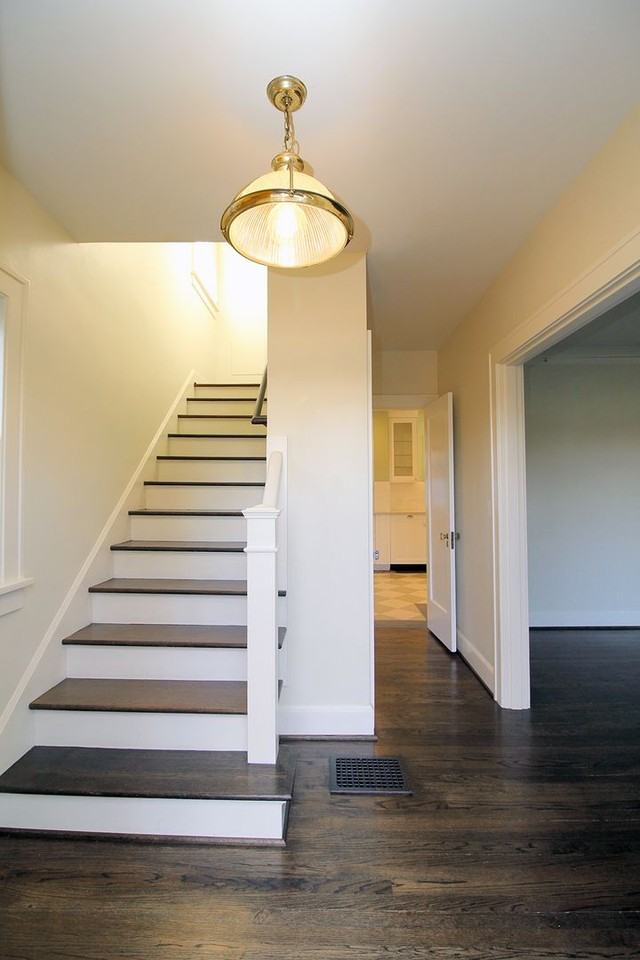 2241 Ne 33rd Ave - Photo 4 of 31