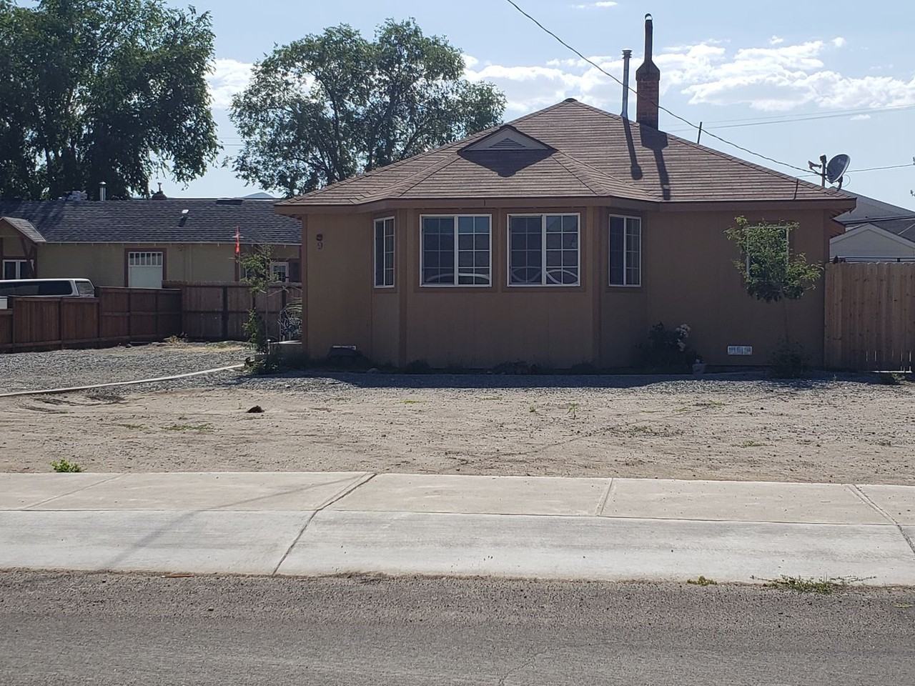 9 N Nevada St - Photo 2 of 13