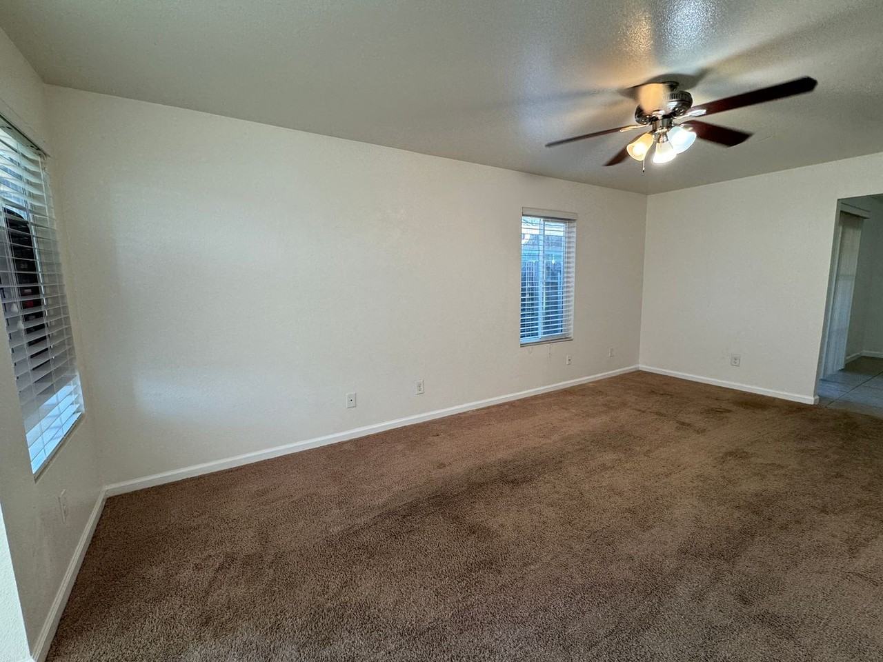 5710 Brush Creek Dr - Photo 3 of 24