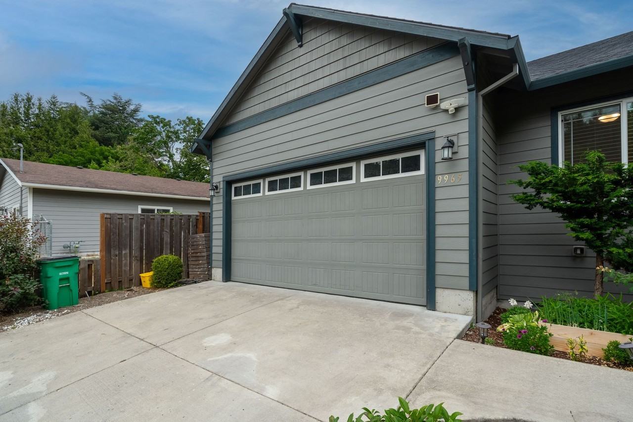 9965 Se Taggart St - Photo 4 of 31